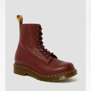 Dr. Martens Women's 1460 Pascal Cherry Red Virginia.
